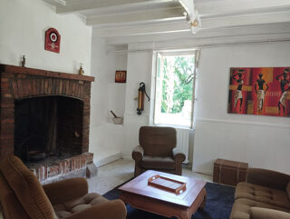  Propriété/château à vendre 8 pièces 160 m²