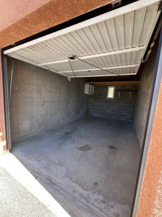  Parking / Garage à vendre 16 m²