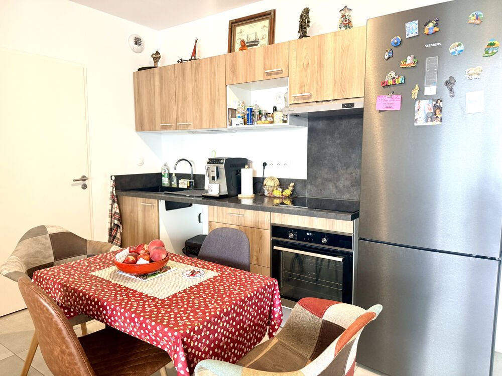 Appartement T3 avec terrasse et parking, 66180 Villeneuve de la raho.