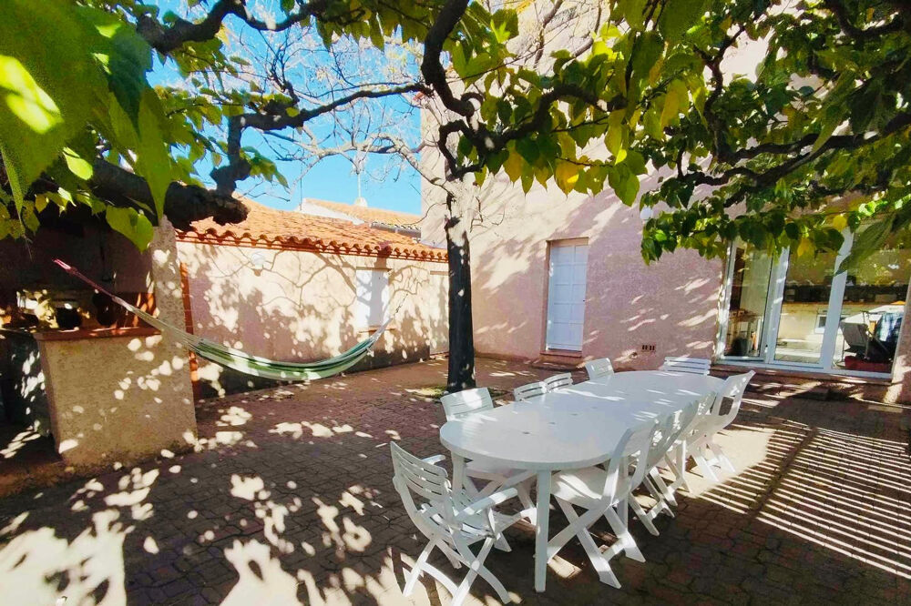 Le Barcarèe village maison 3 faces avec jardin et grand garage à seulement 2 minutes à pieds de la plage !