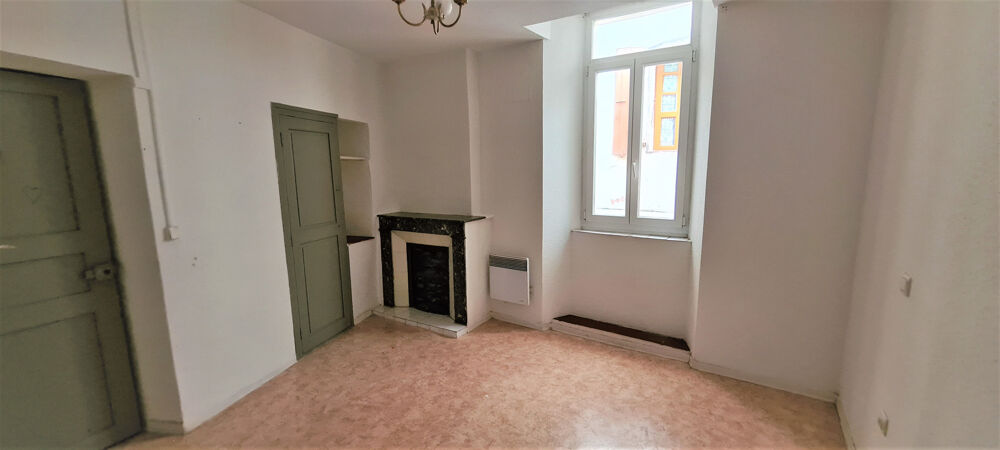 ARLES SUR TECH A VENDRE MAISON DE VILLAGE DE TYPE T3