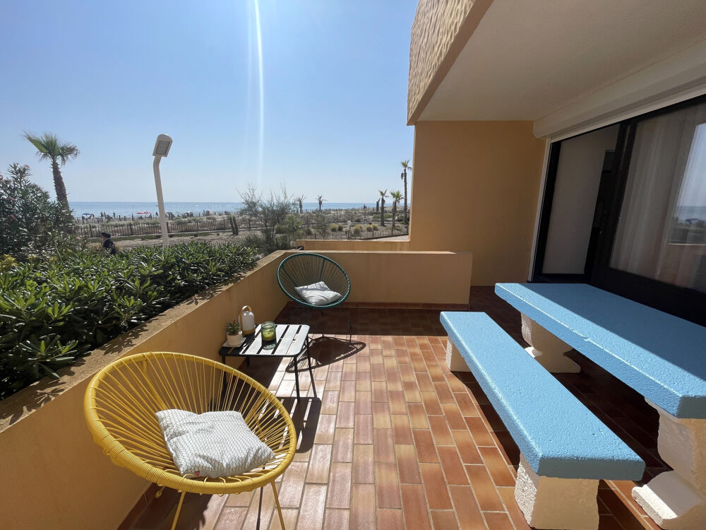 Le Barcarès Superbe T3 front de mer, vue mer avec pisicne accès direct plage !