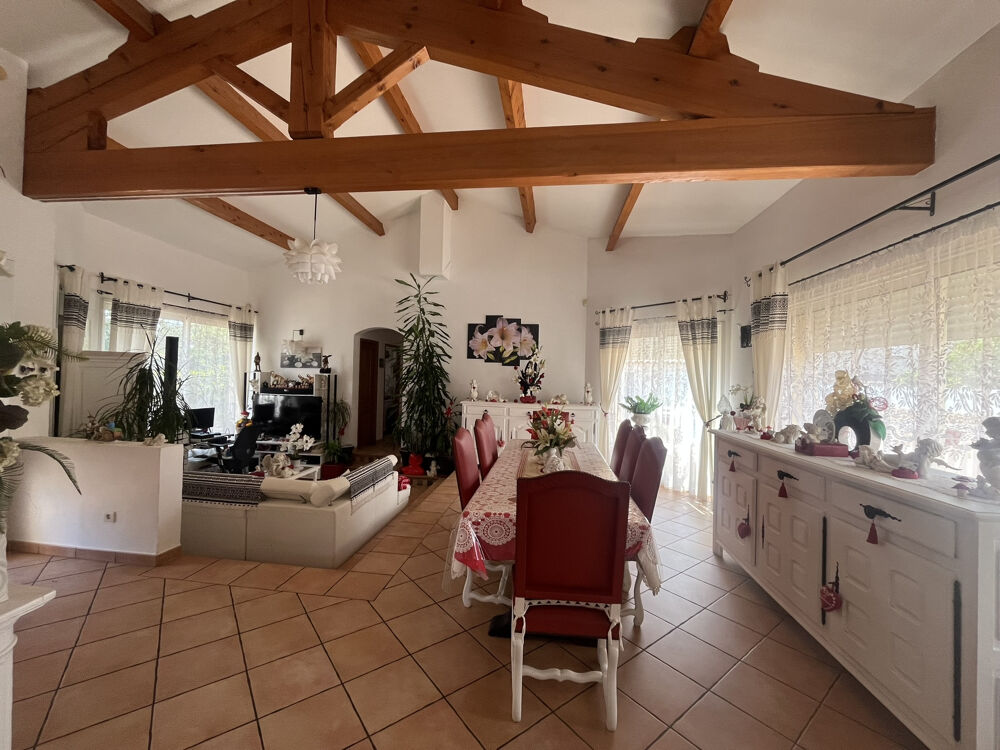 Superbe villa 4 faces de plain-pied  Type F5 avec piscine et garage