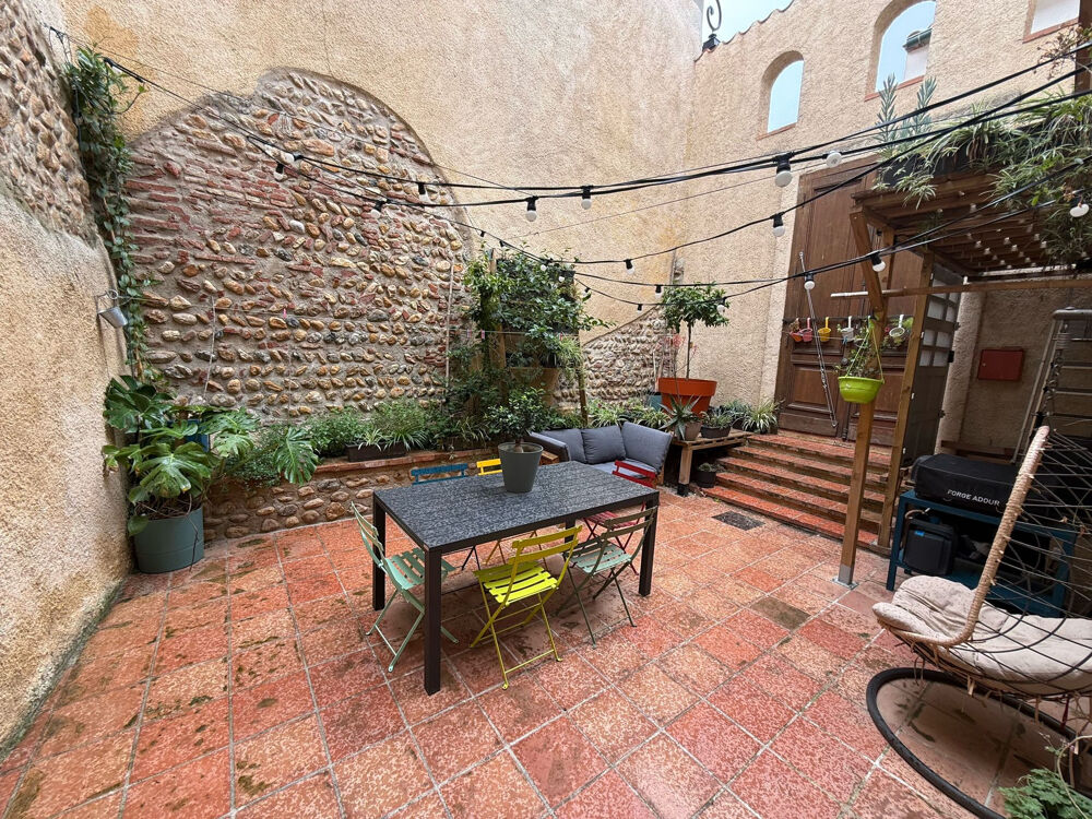 Maison de village atypique avec joli patio - Canet Village