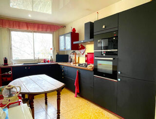  Appartement � vendre 5 pi�ces 130 m�