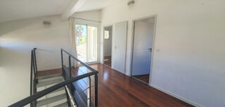  Maison à louer 4 pièces 125 m²