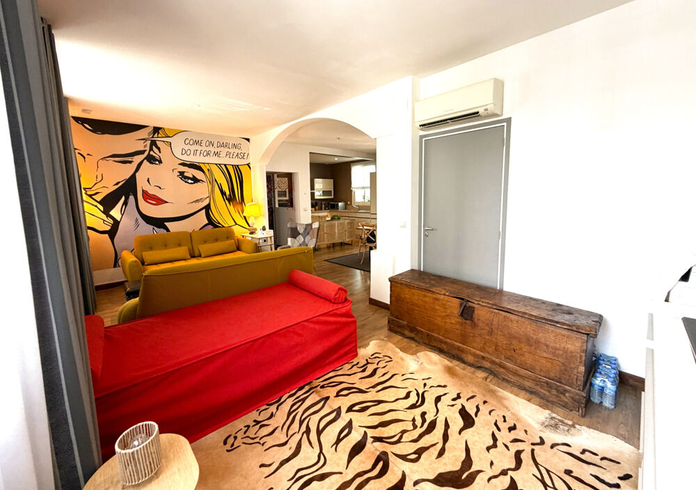 Vente Maison Villa entièrement rénovée T6 avec Parking et cours aménagée secteur Palmarole 66000 Perpignan Perpignan