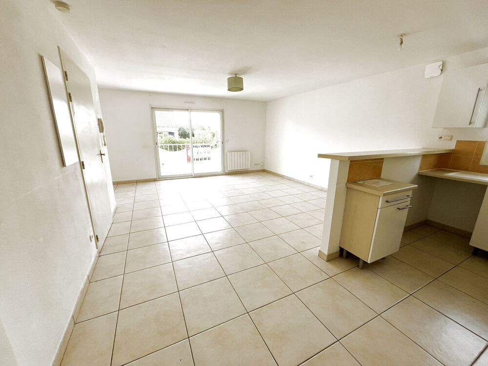 APPARTEMENT de Type F4 + Garage et Jardin