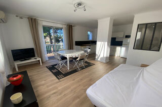  Appartement à louer 2 pièces 51 m²