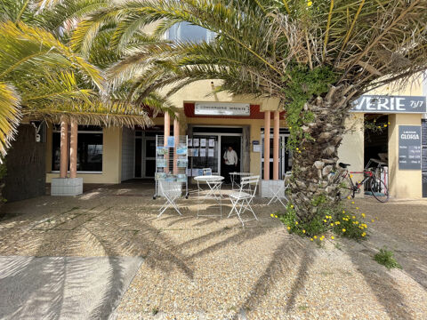 A vendre. Port de SAINT CYPRIEN. local commercial 55000 66750 St cyprien