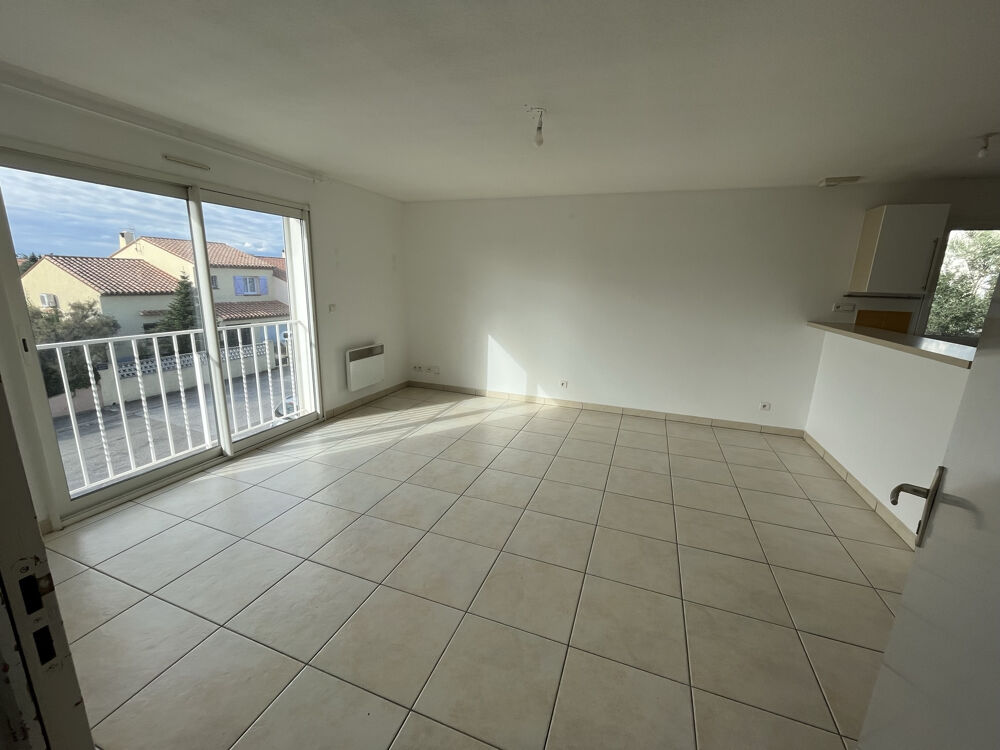 APPARTEMENT de Type F4 + Garage et Jardin
