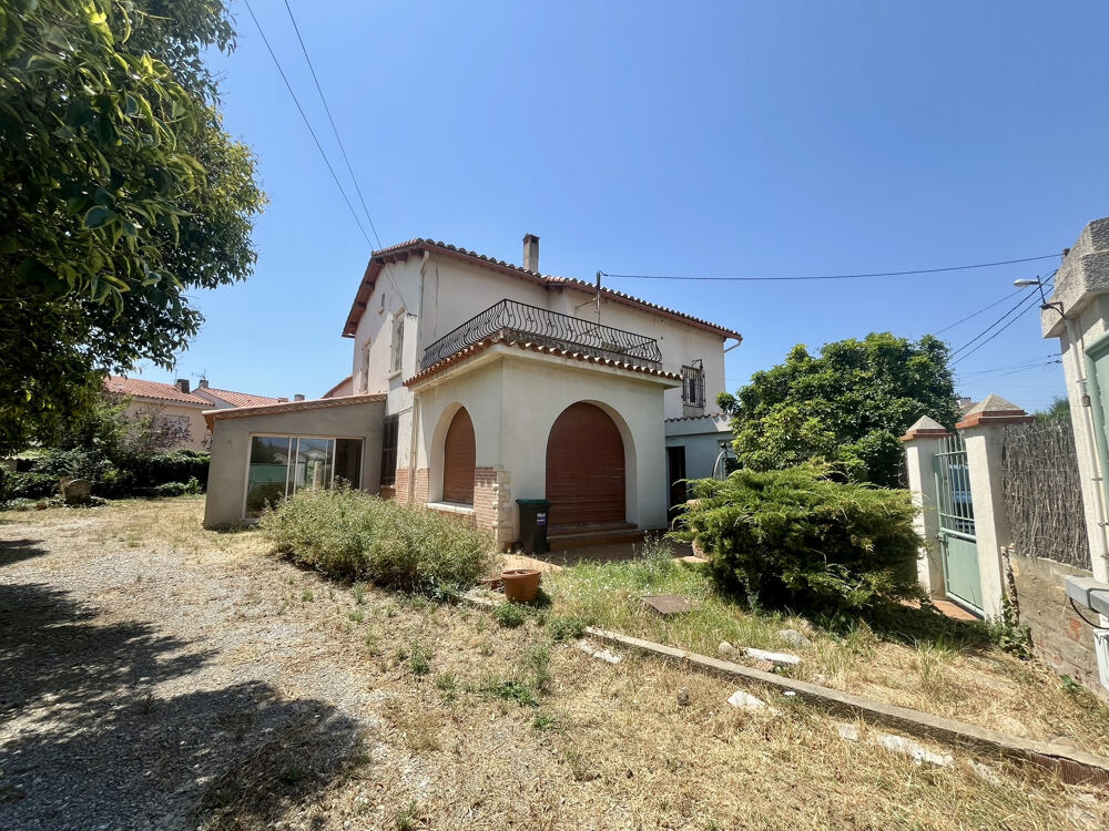 Maison de style comprenant 2 logements sur 1540m2 de parcelle divisible