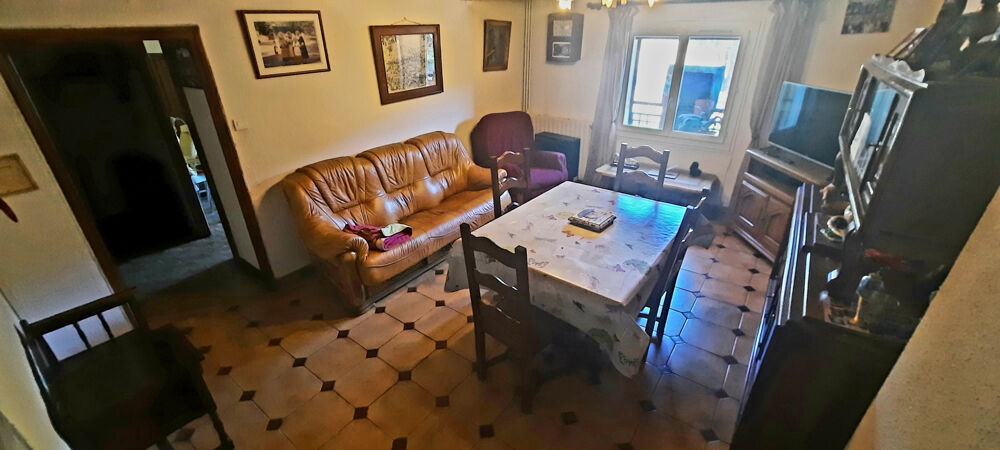 AMELIE LES BAINS, MAISON FAMILIALE, GARAGE, 4 CHAMBRES