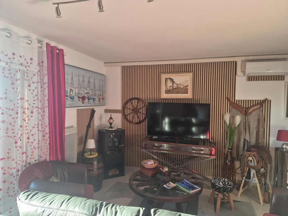 APPARTEMENT DE TYPE F3 + TERRASSE et PARKING