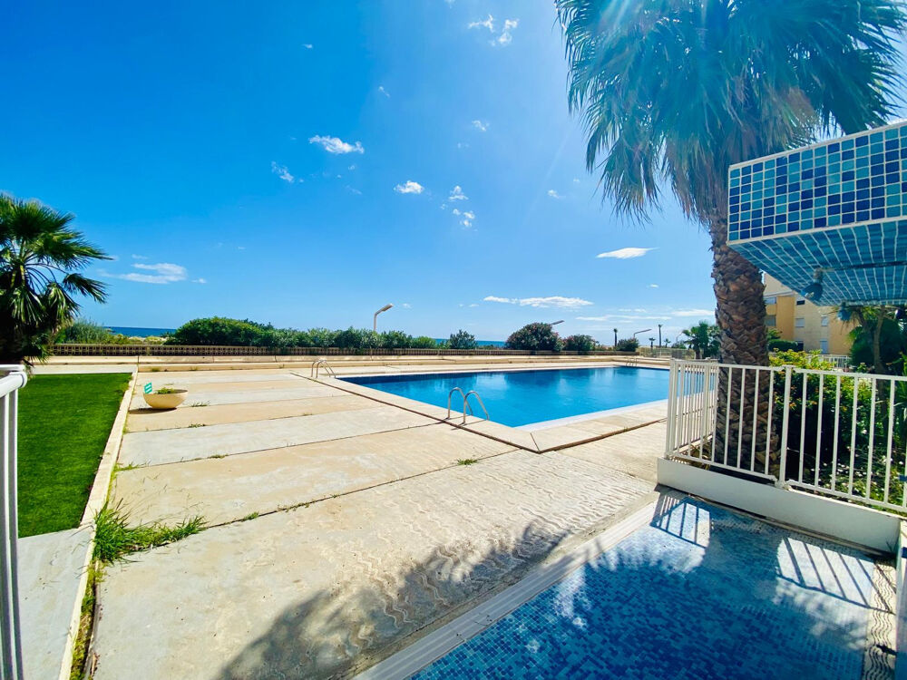 Location Appartement Le Barcarès Superbe T3 front de mer 6 personnes, vue mer avec pisicne accès direct plage ! Le barcares