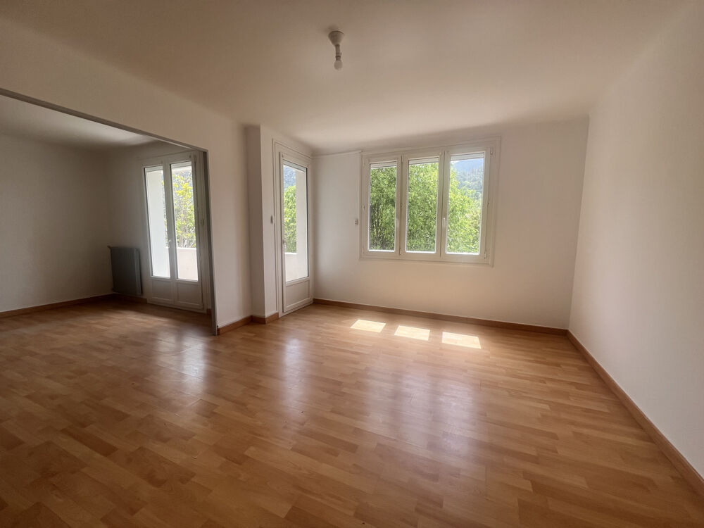 Location Appartement À louer   Appartement F3 bis   63 m2   Boulevard Petite Provence Amelie les bains palalda