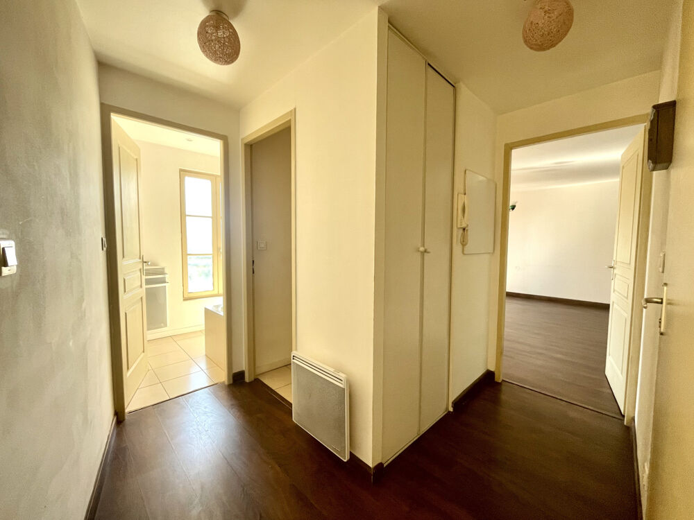 Vente Appartement Appartement T3 au 2 èm étage, quartier La Réal, 66000 Perpignan. Perpignan