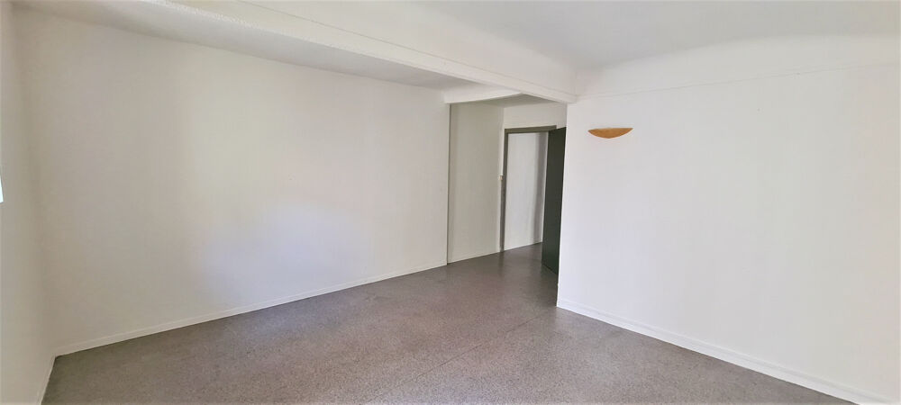 ARLES SUR TECH A VENDRE MAISON DE VILLAGE DE TYPE T3