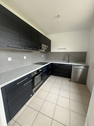  Maison à louer 4 pièces 80 m²