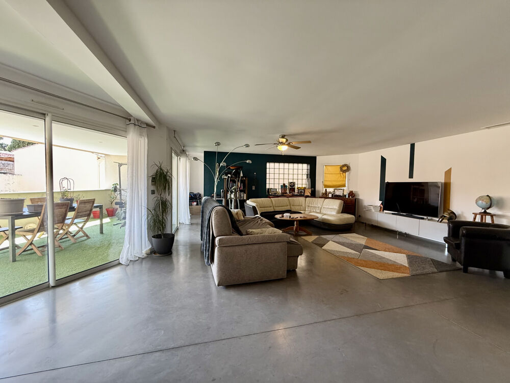 Vente appartement Duplex T5 terrasses, garage et places de parking,66180 Villeneuve de la Raho.