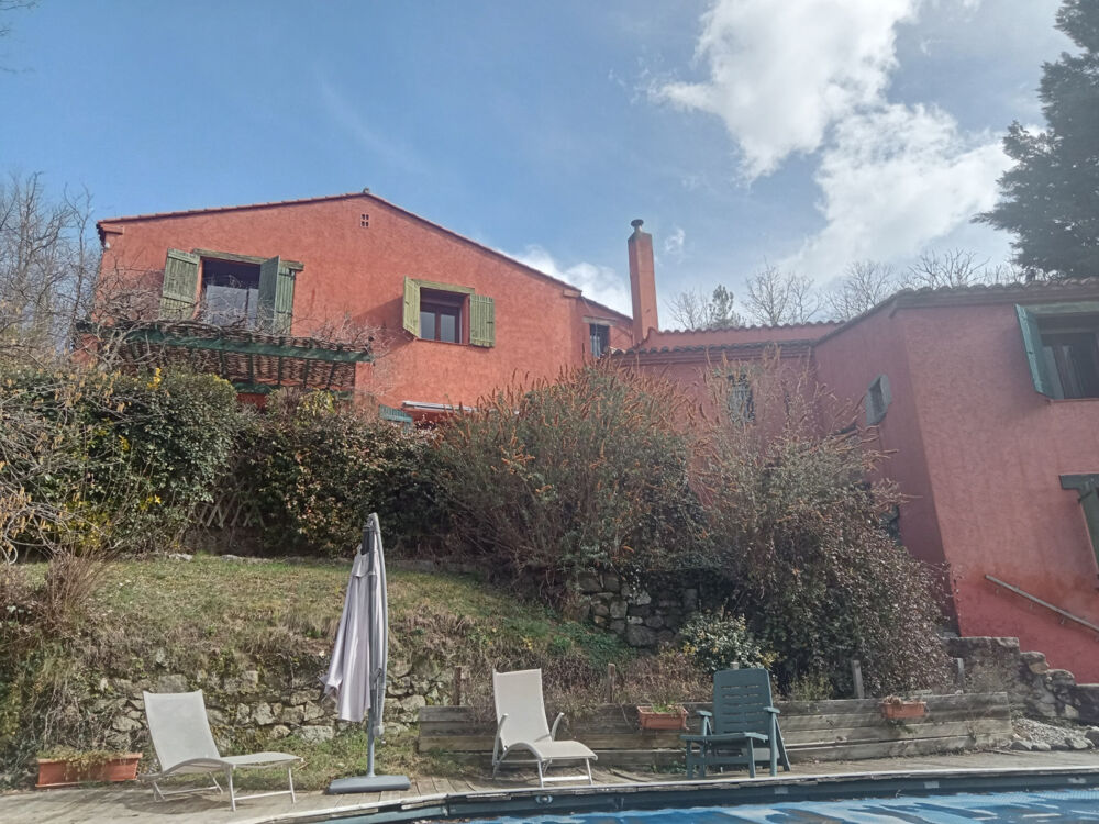 � vendre  Maison Saint-Laurent-de-Cerdans (66260)