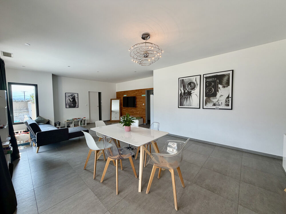 Location Maison Villa - 5 pièces avec piscine St michel de llotes