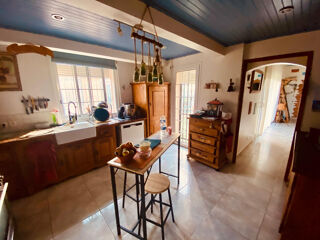  Propri�t�/ch�teau � vendre 5 pi�ces 150 m�