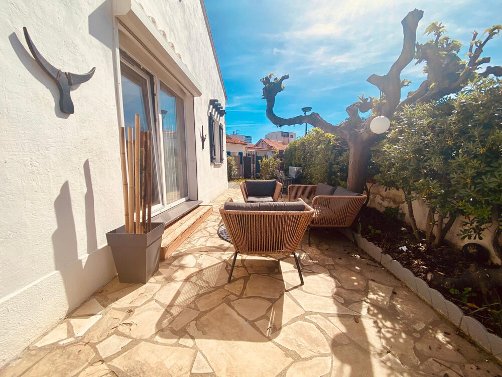 SAINT-CYPRIEN Superbe villa à 100 m de la plage