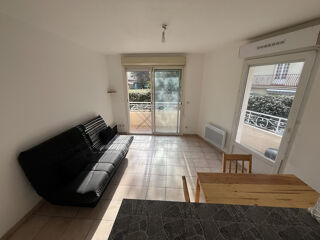  Appartement à louer 3 pièces 46 m²