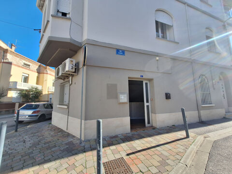 ILLE SUR TET - CENTRE VILLE - A LOUER LOCAL PROFESSIONNEL 60M2 750 66130 Ille sur tet