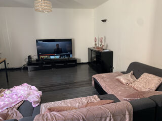  Immeuble à vendre 11 pièces 180 m²