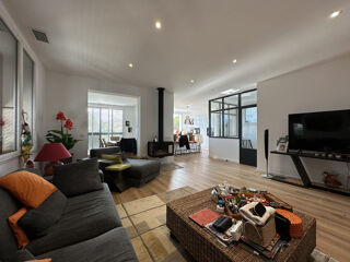  Maison  vendre 10 pices 287 m