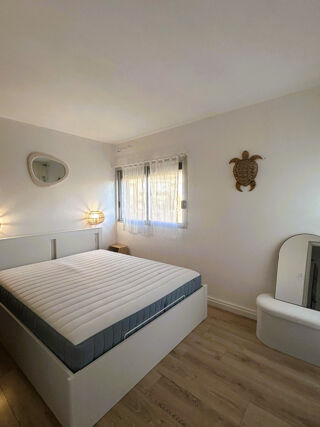 Appartement à louer 2 pièces 53 m²