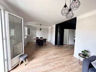  Immeuble à vendre 6 pièces 152 m²