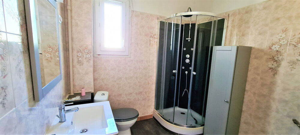 Appartement traversant de type T3 avec balcon