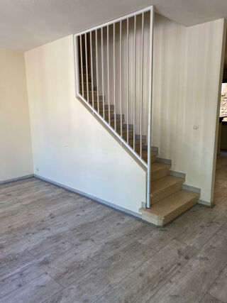  Duplex/triplex à louer 4 pièces 93 m²