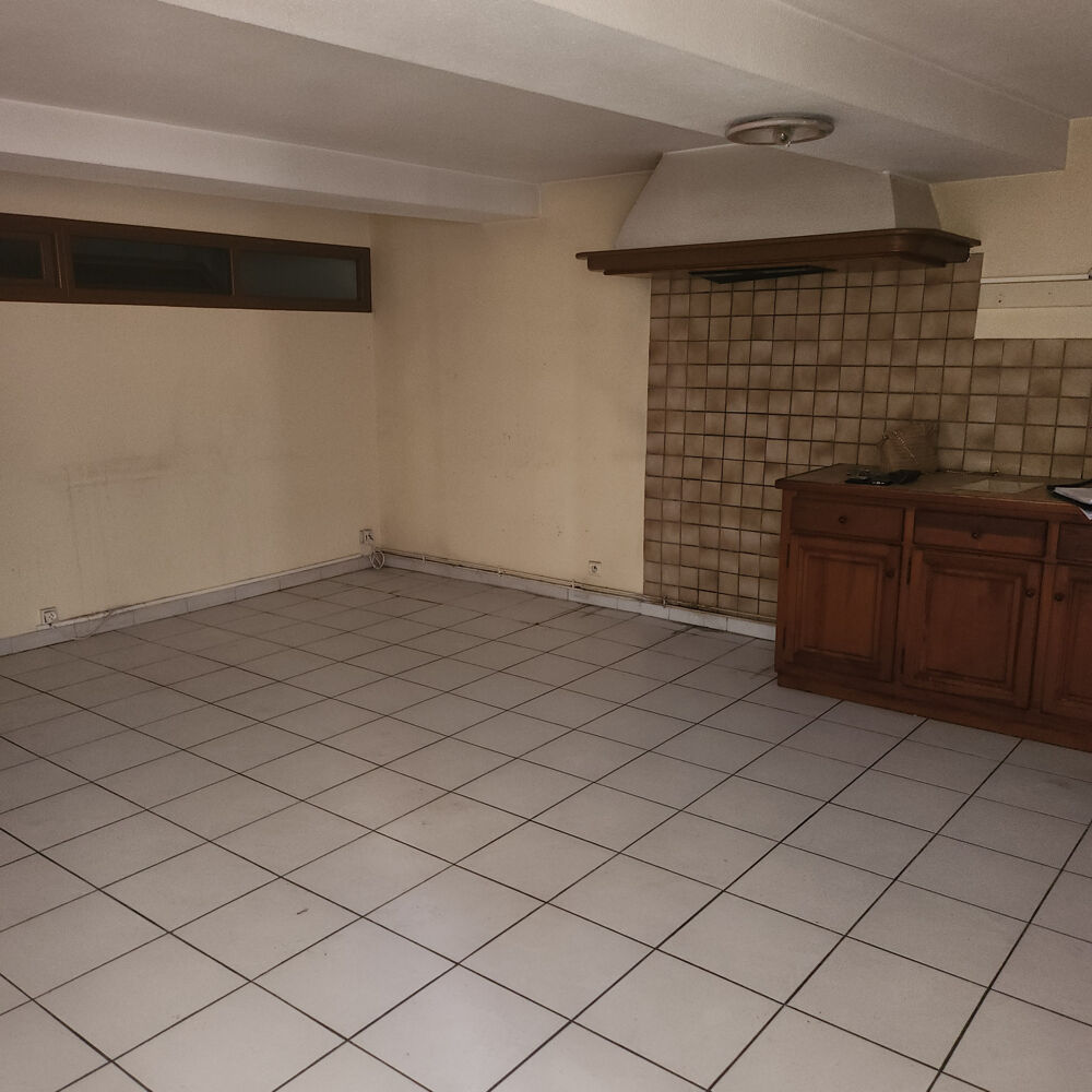 Appartement T3 de 83.80 m2 - ARLES SUR TECH