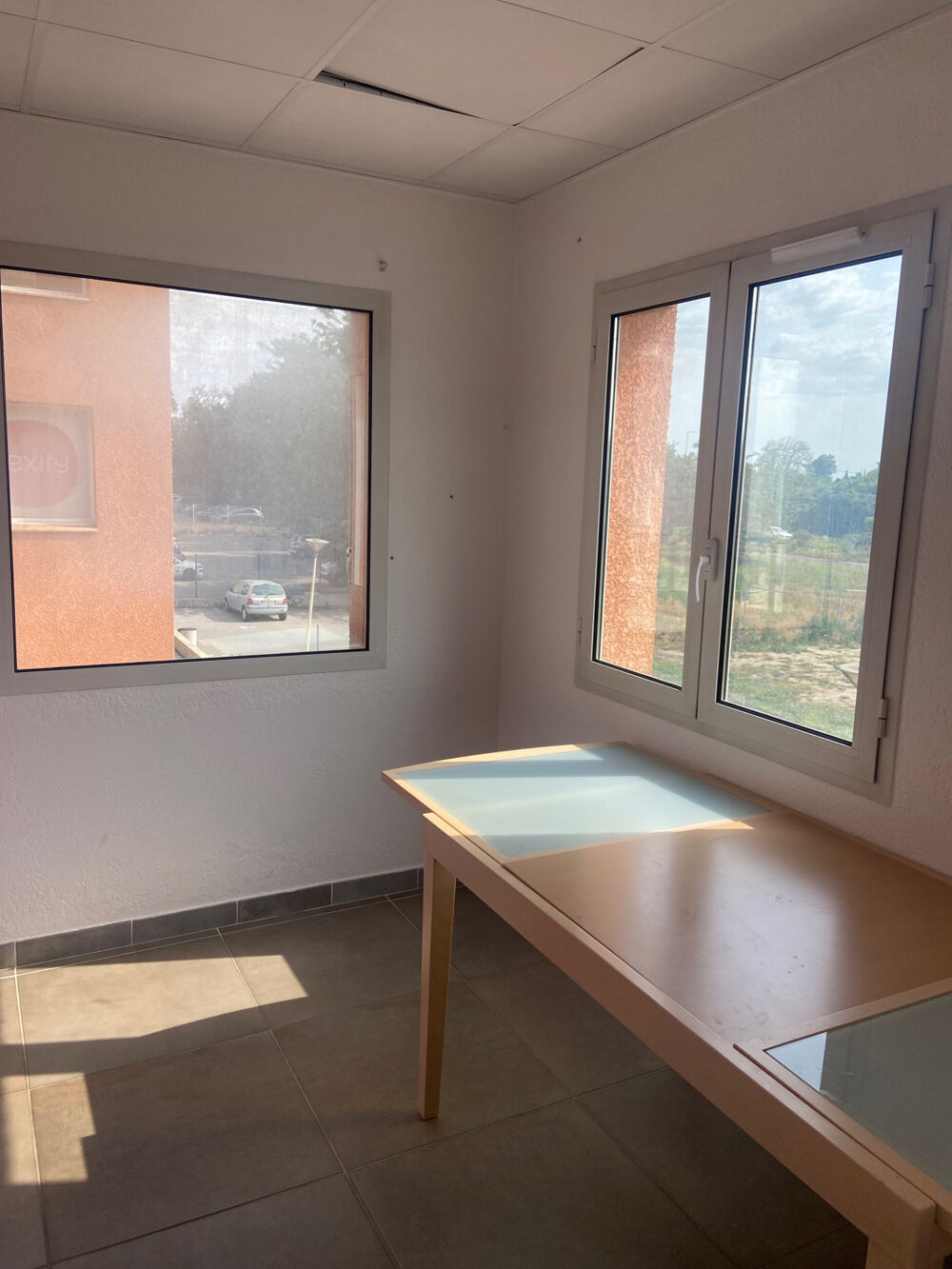   Bureaux proches centre ville avec parking Perpignan