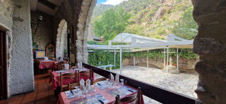  Immeuble � vendre 700 m�