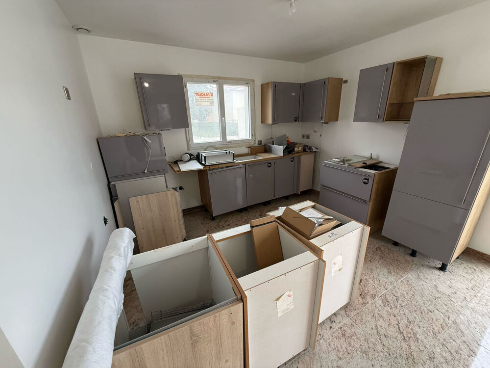 Maison 4 faces de plain pied à terminer
