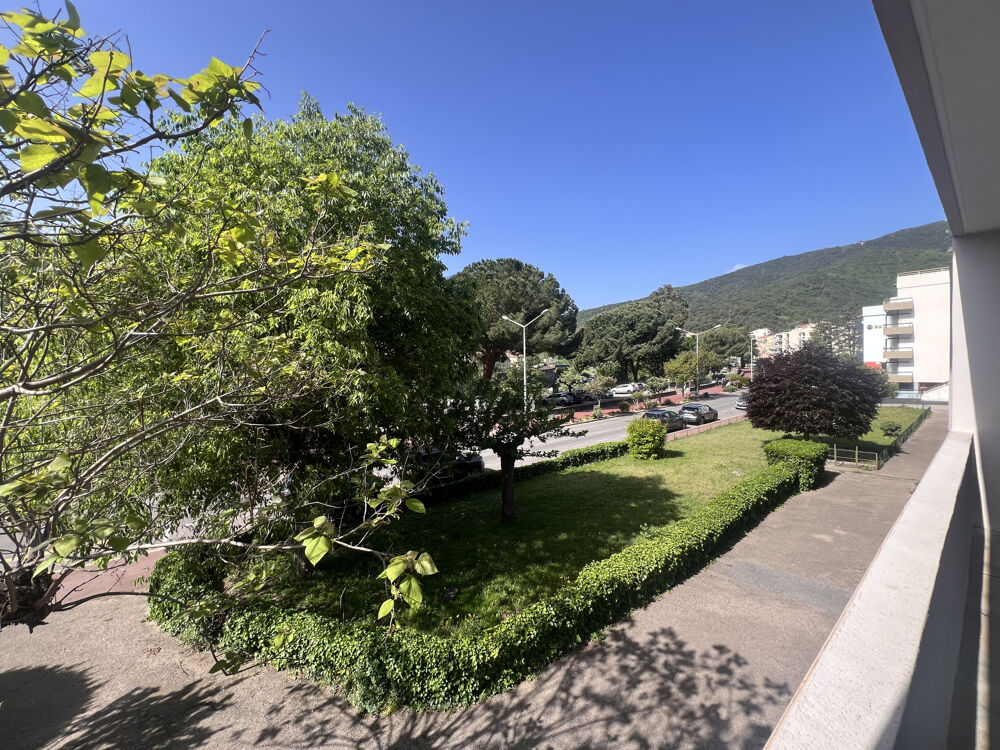 Location Appartement À louer   Appartement F3 bis   63 m2   Boulevard Petite Provence Amelie les bains palalda