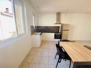  Immeuble à vendre 3 pièces 66 m²