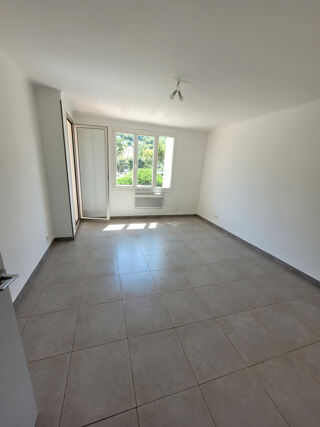  Appartement � vendre 5 pi�ces 65 m�