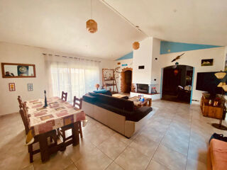  Proprit/chteau  vendre 5 pices 150 m