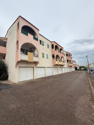 Location Appartement LE BARCARES Village Les patios du Barcarès Charmant T.2 climatisé avec piscine en saison Le barcares