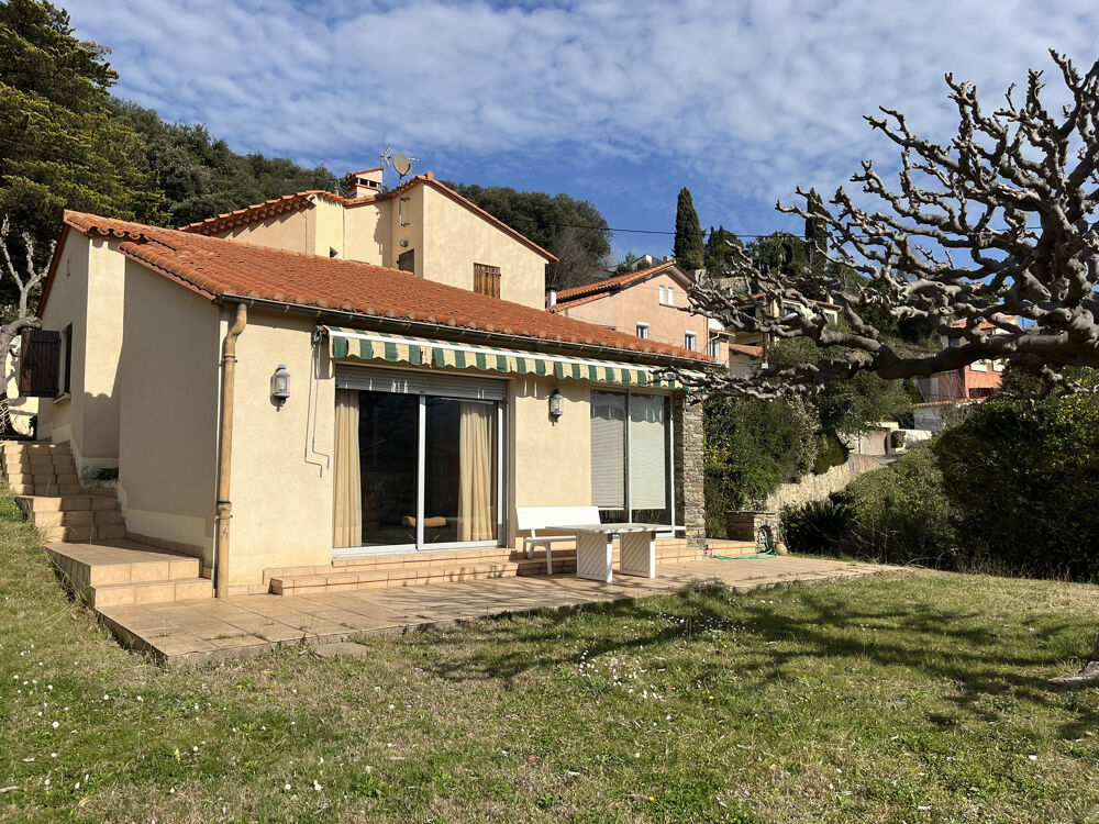 VILLA D'ARCHITECTE SUR BEAU TERRAIN 4 FACES