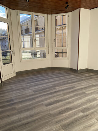  Appartement � louer 2 pi�ces 54 m�