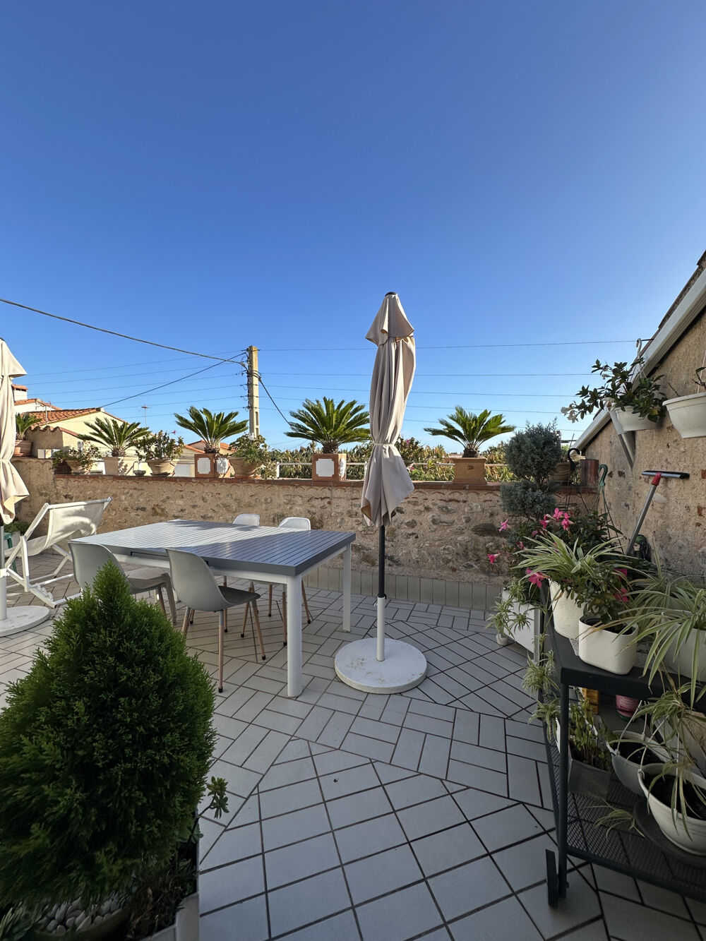 LATOUR BAS ELNE (66200) Maison de village 3 faces avec terrasse et garage