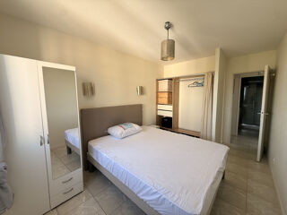  Appartement à louer 2 pièces 44 m²