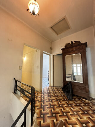  Maison � vendre 9 pi�ces 395 m�